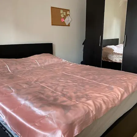 Modern Spacious 15mn Paris Appt Апартаменты *